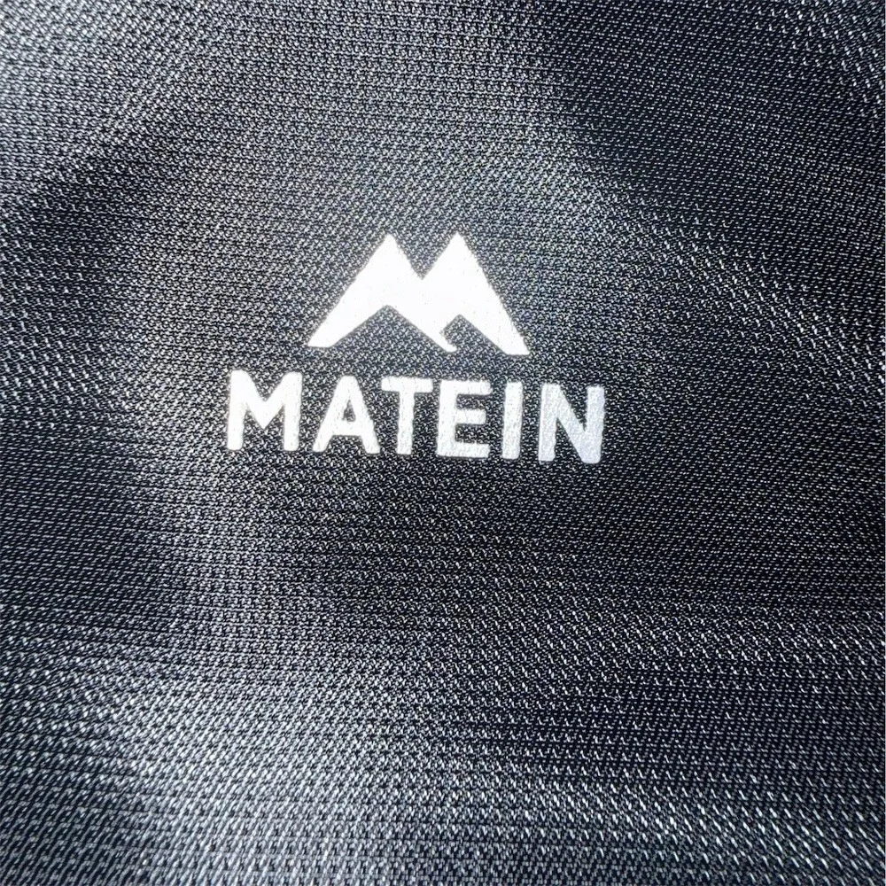 MATEIN Carry On Travel‎ Backpack Unisex Black Convertible w/ Garment compartment